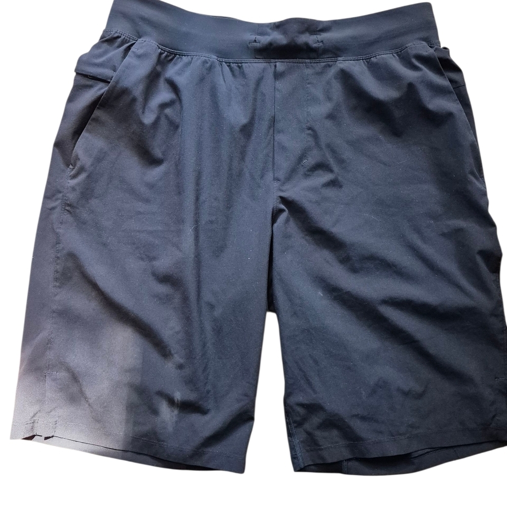 L Lululemon Athletica Blue Athletic Shorts Lightweight Moisture-Wicking - Picture 2 of 4